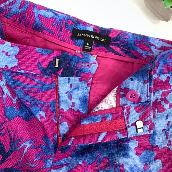 BANANA REPUBLIC Floral Multicolor High-Rise Shorts - Picture 4 of 6